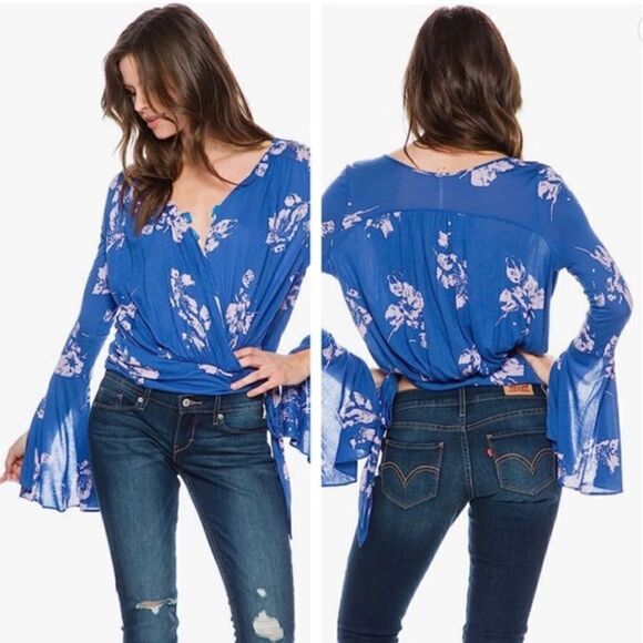 NWOT Free People Women’s Fiona Cobalt Blue Floral Print Bell Sleeve Top - Picture 2 of 11